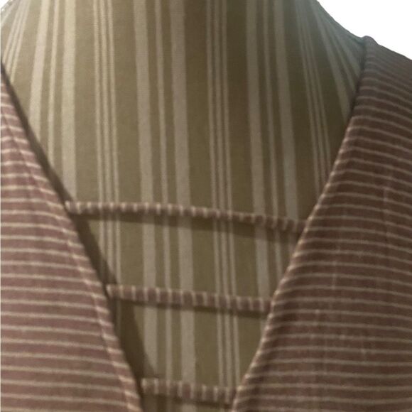 American Eagle Outfitters soft and sexy T size XL long sleeved top excellent - Picture 2 of 3